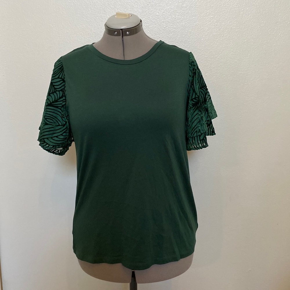 EUC Michael Kors top size M